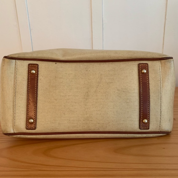 Dooney & Bourke satchel. Incredible! - Picture 4 of 9